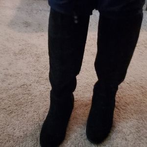 Black suede tall boots ladies size 6